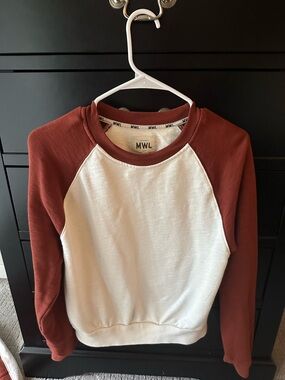 MWL Raglan Pullover Sweatshirt and pants set- Cream Body Armor with Rust Sleeves